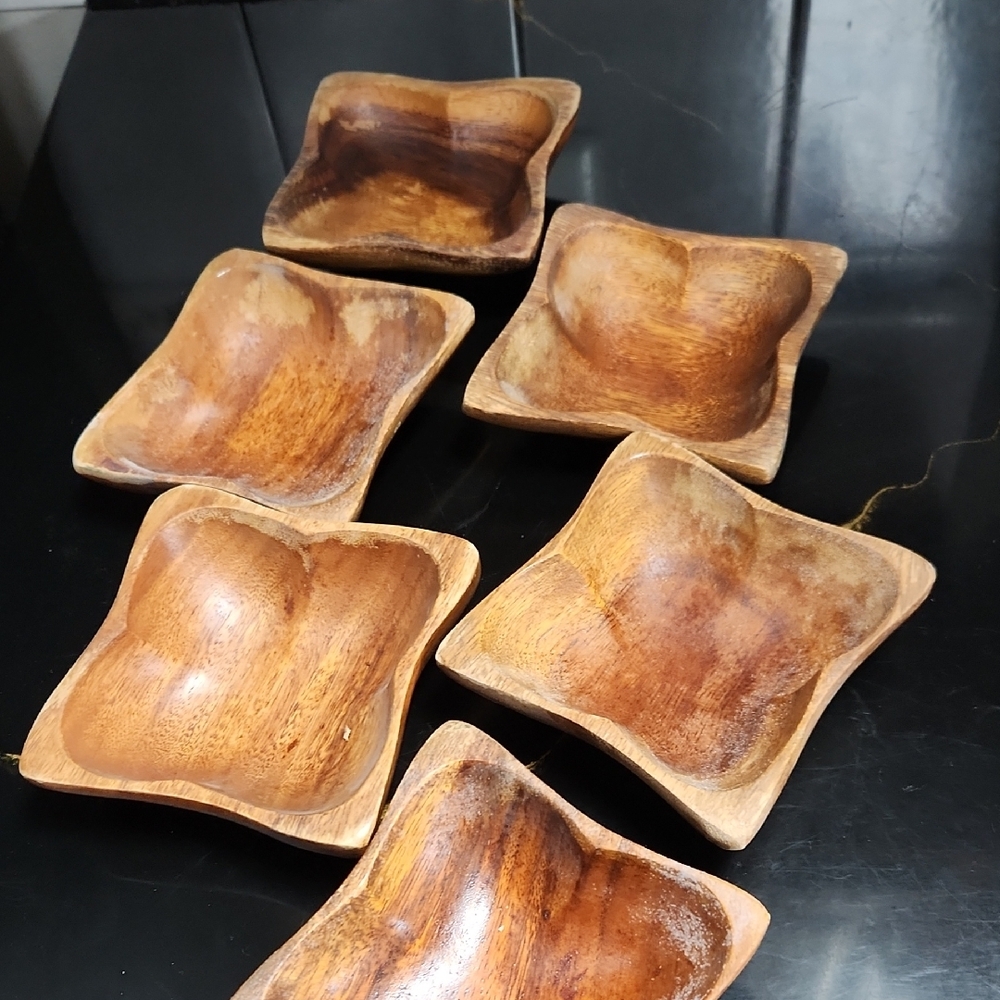 SOLD Set of Wooden Square Bowls